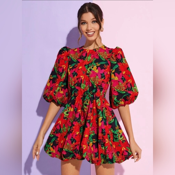 Lantern Sleeve Tropical Print Dress - Picture 4 of 6